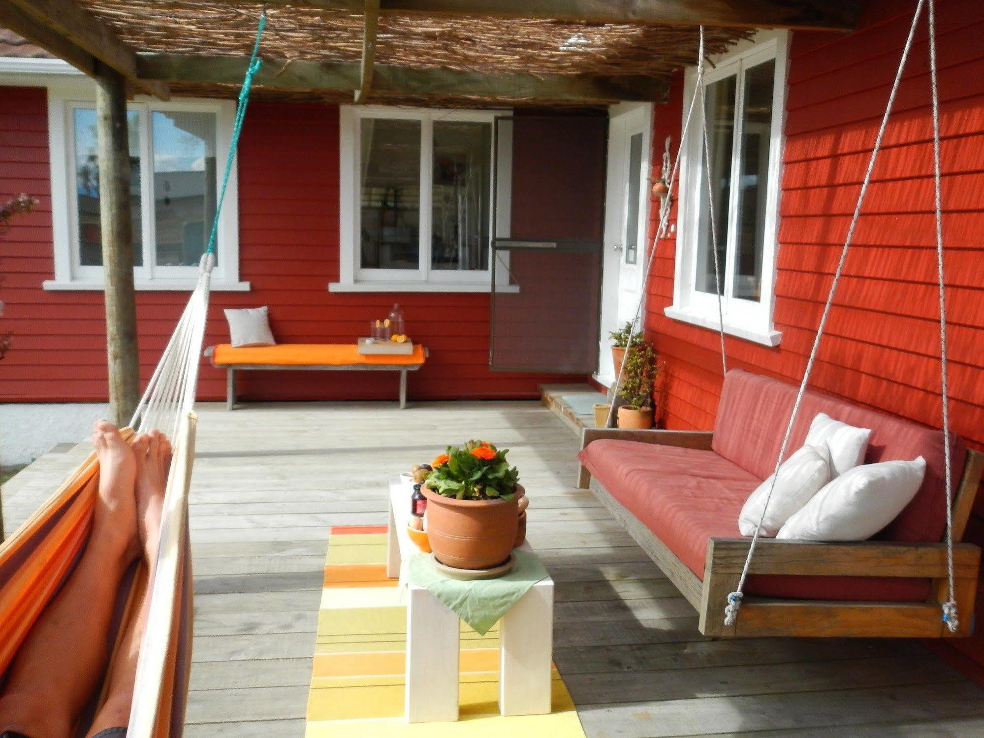 The Beach House - Nelson Exterior photo